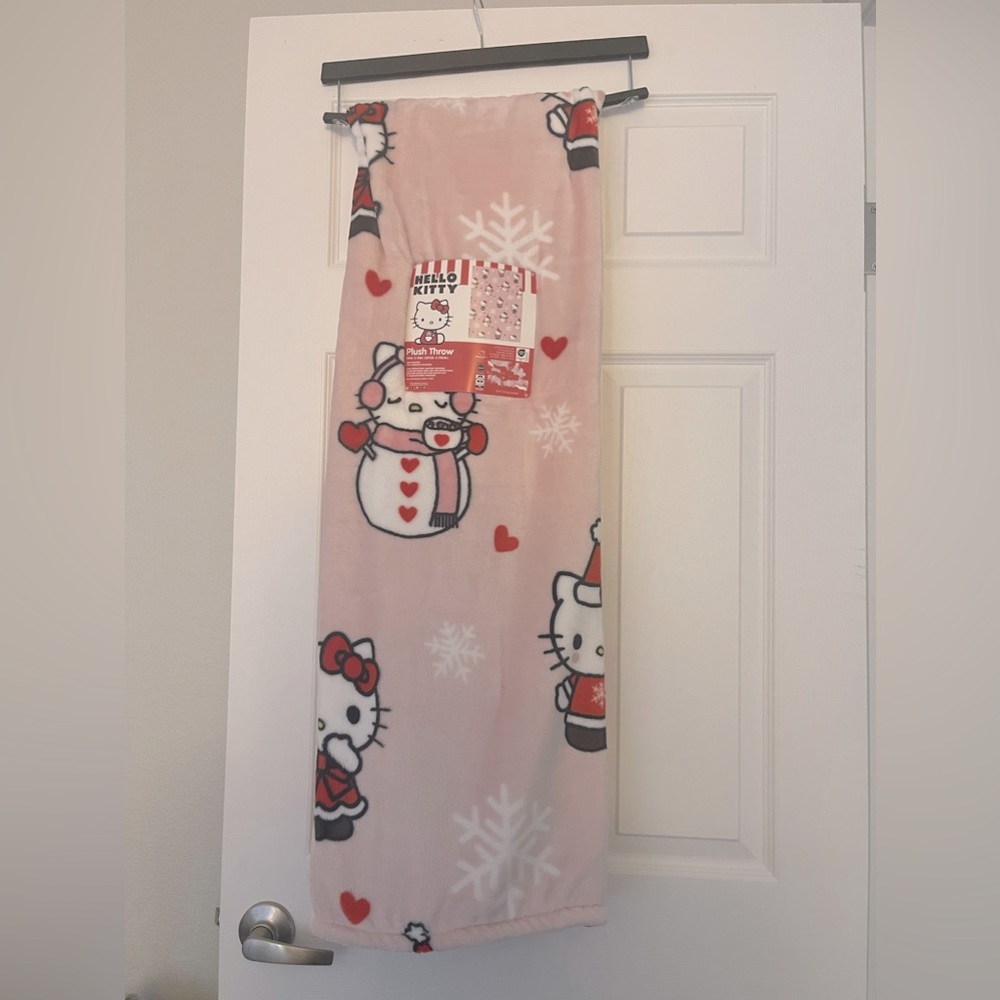 Hello kitty Christmas blanket